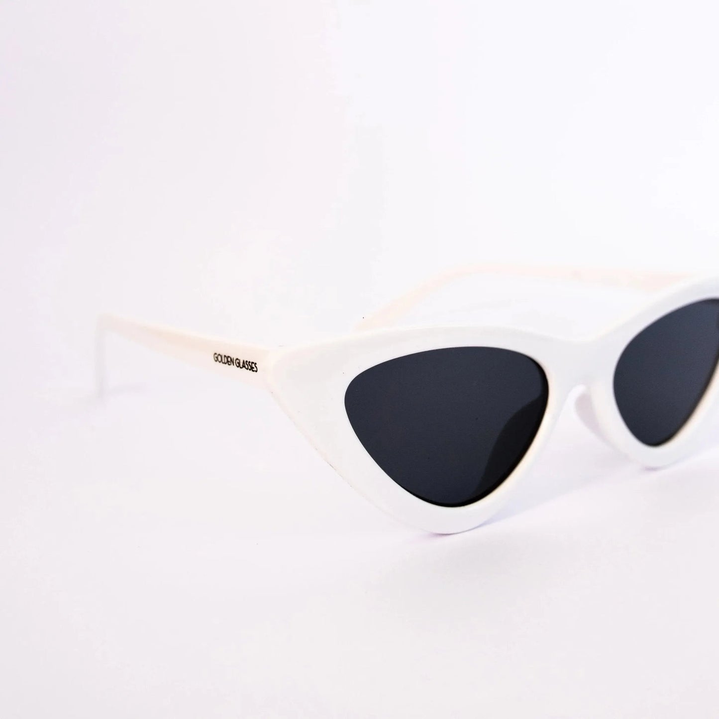 Lunettes de soleil blanches pour femmes en forme d'œil de chat
