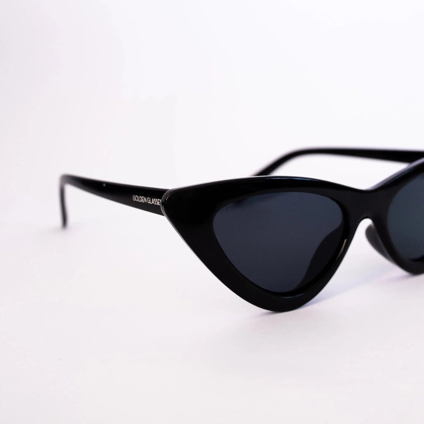 Lunettes de soleil noires pour femmes en forme de chat