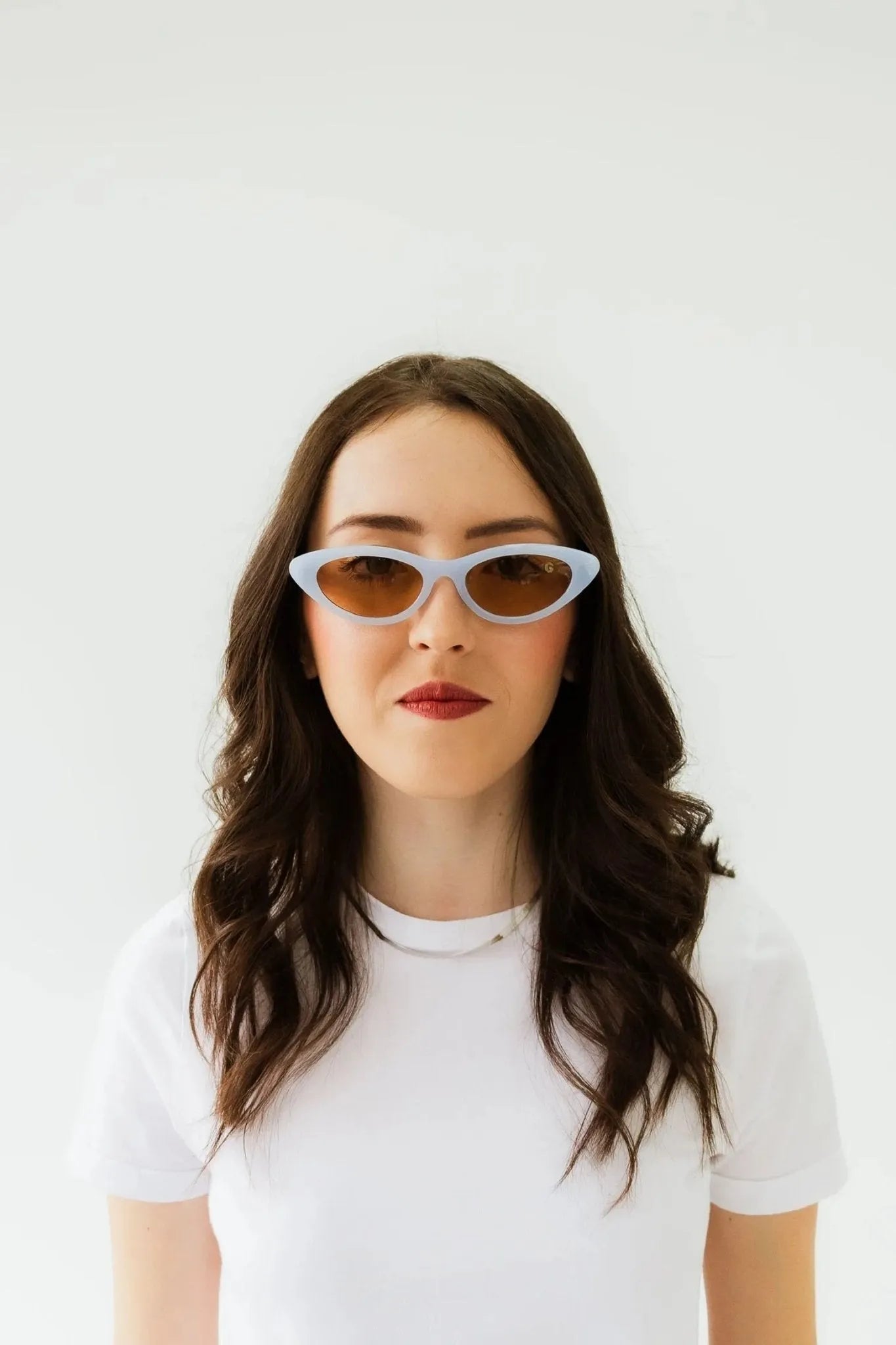 Lunettes de soleil félines bleues pour femmes