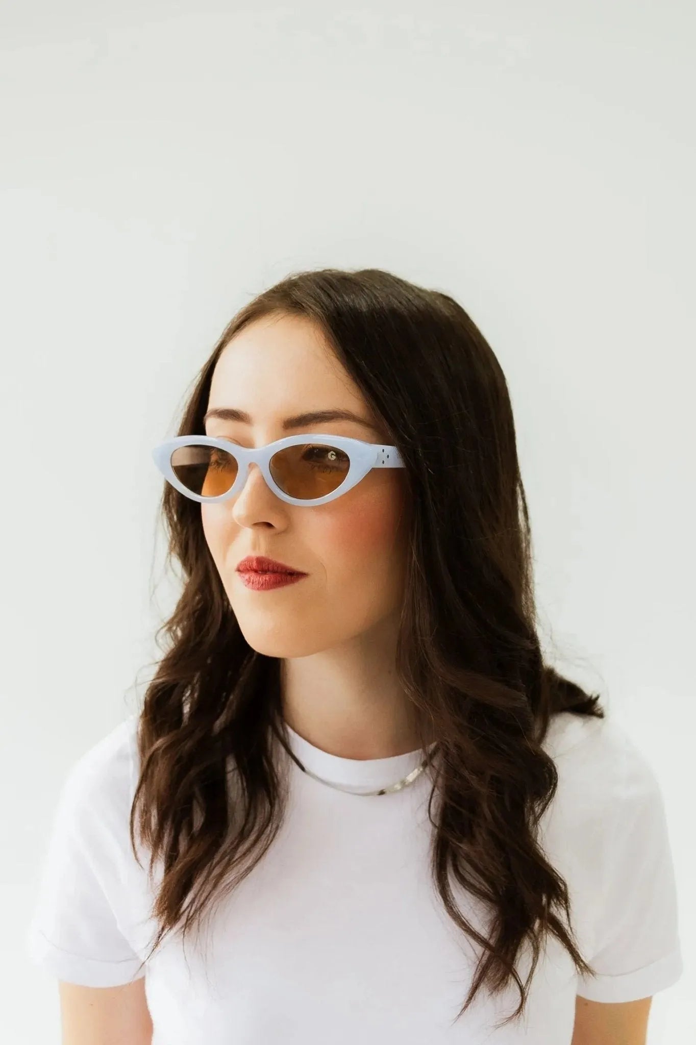 Lunettes de soleil félines bleues pour femmes