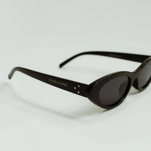 Lunettes de soleil félines noires pour femmes