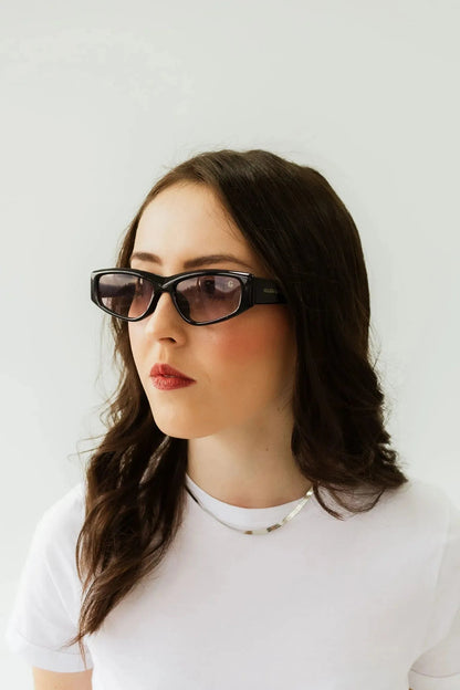 Lunettes de soleil pour femmes Élégance Noire Cosmétique