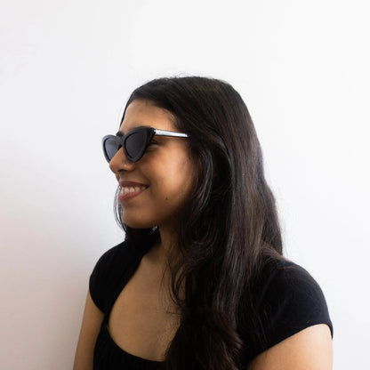 Lunettes de soleil noires pour femmes en forme de chat