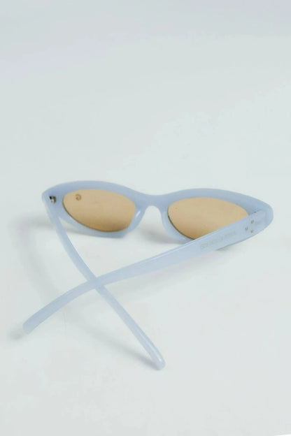Lunettes de soleil félines bleues pour femmes